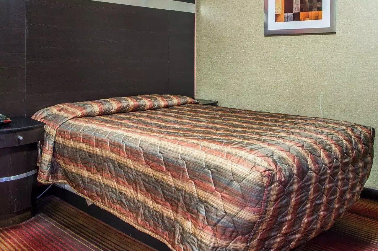 Rodeway Inn Belleville Eksteriør billede